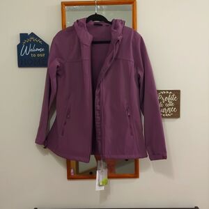 Mountain Warehouse shell